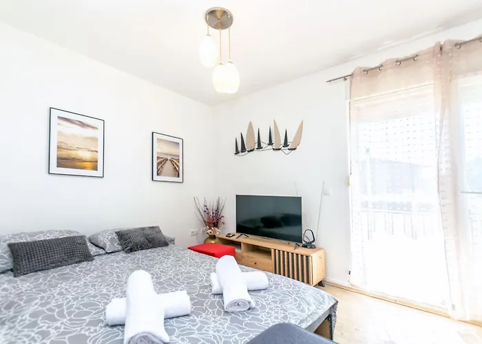 شقة Beleca بودْسْتغانا